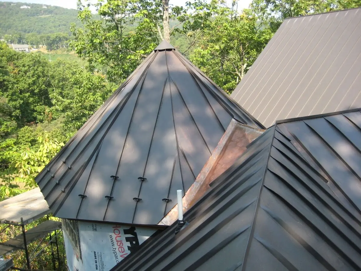 Professional Roof Tarp Installation by Craftsman Roofing in Economy